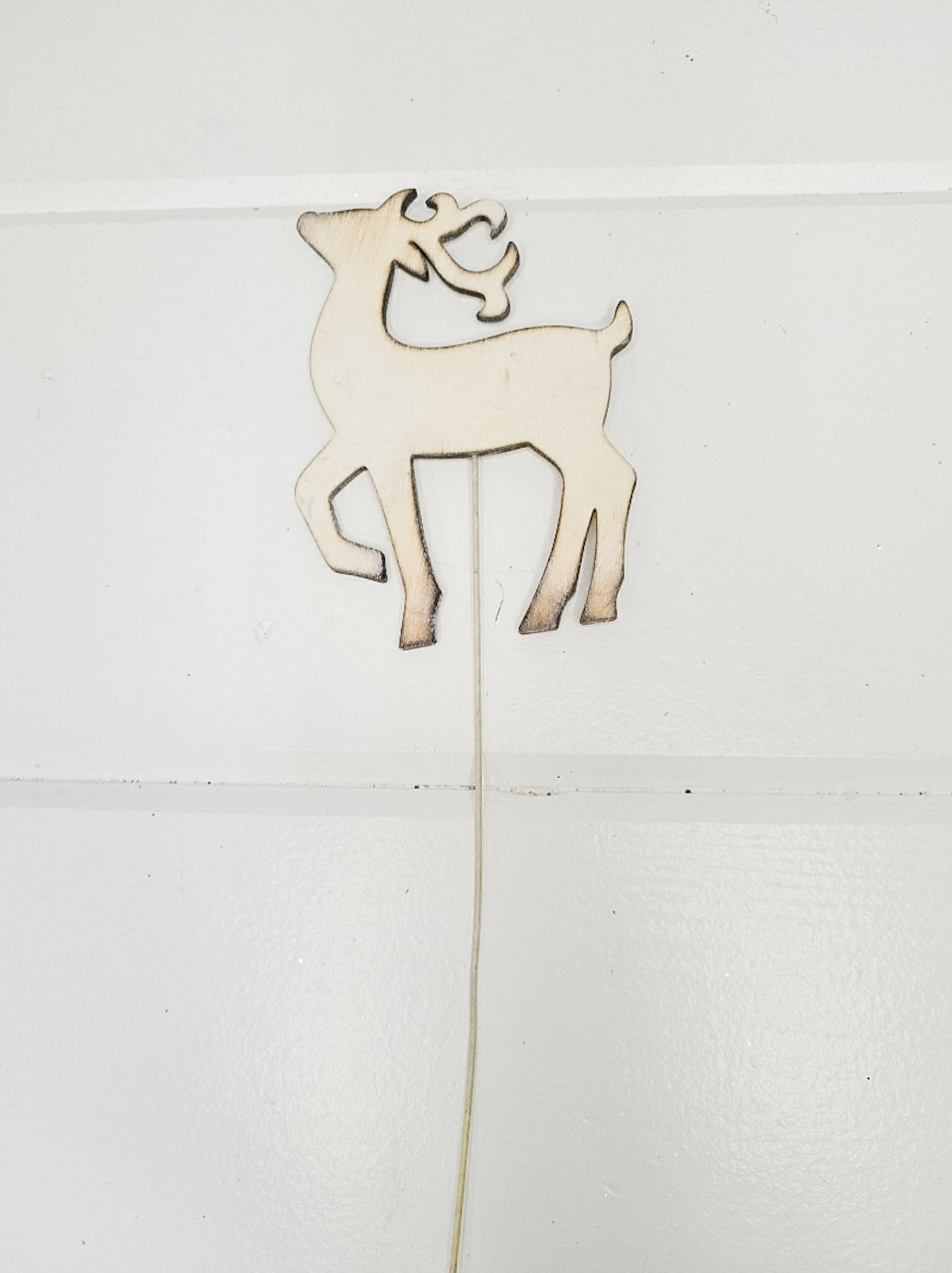 Wood Deer Pick