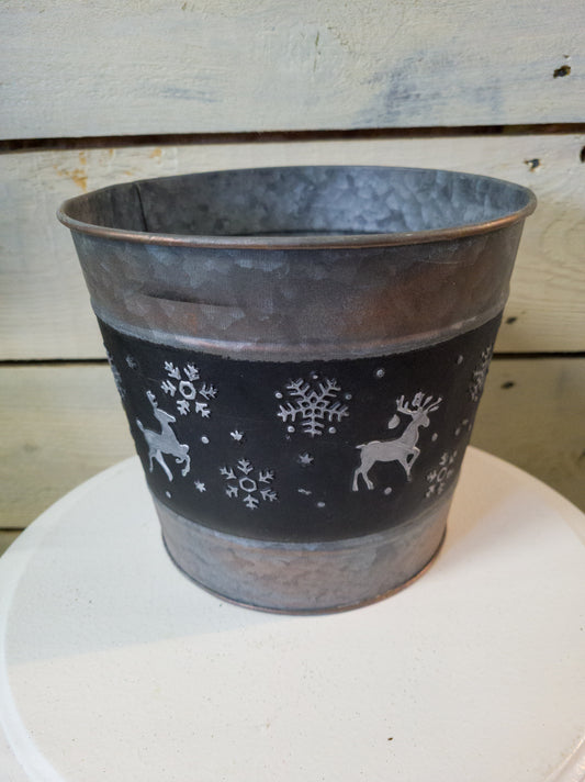Metal Deer Pot