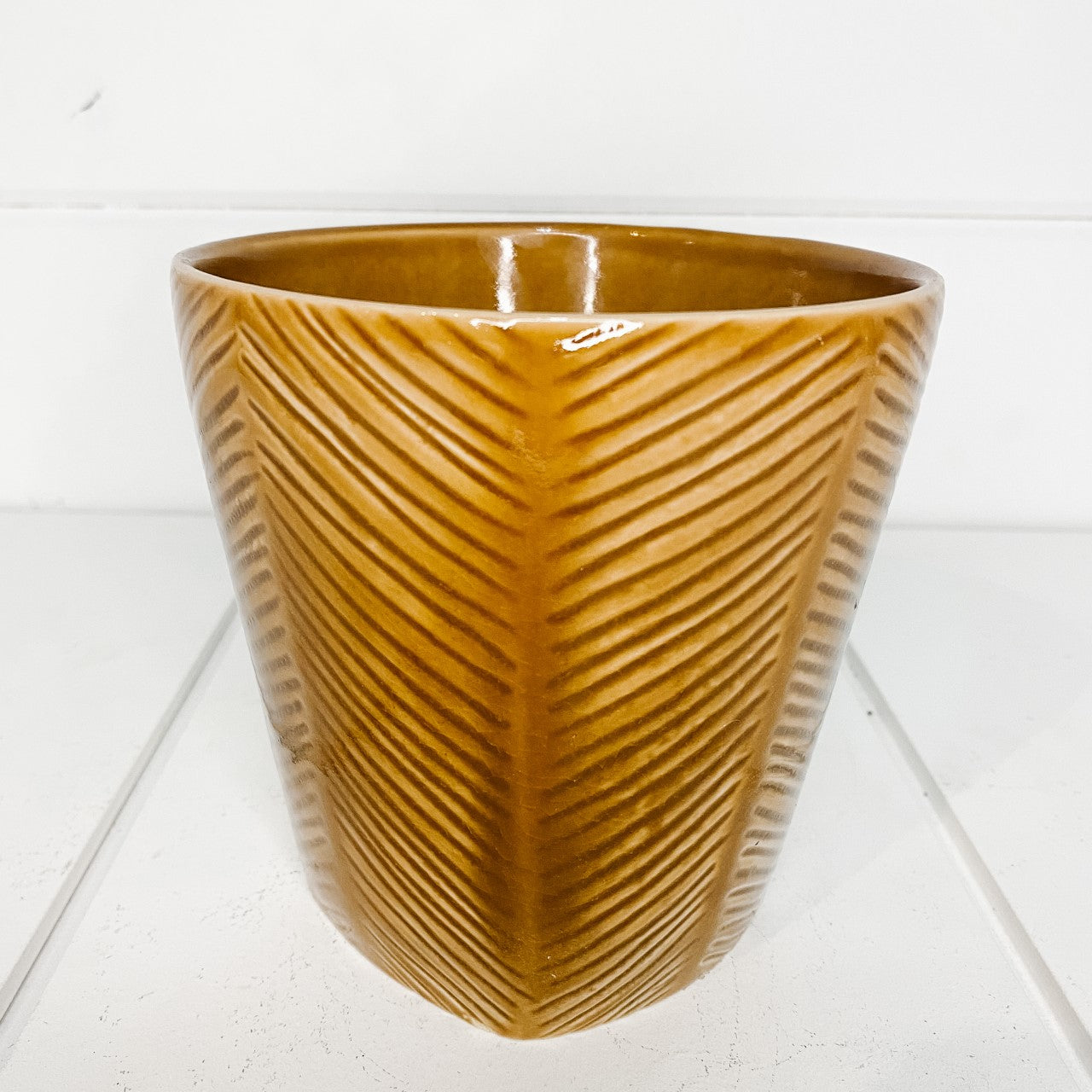 Glazed ceramic plant pot