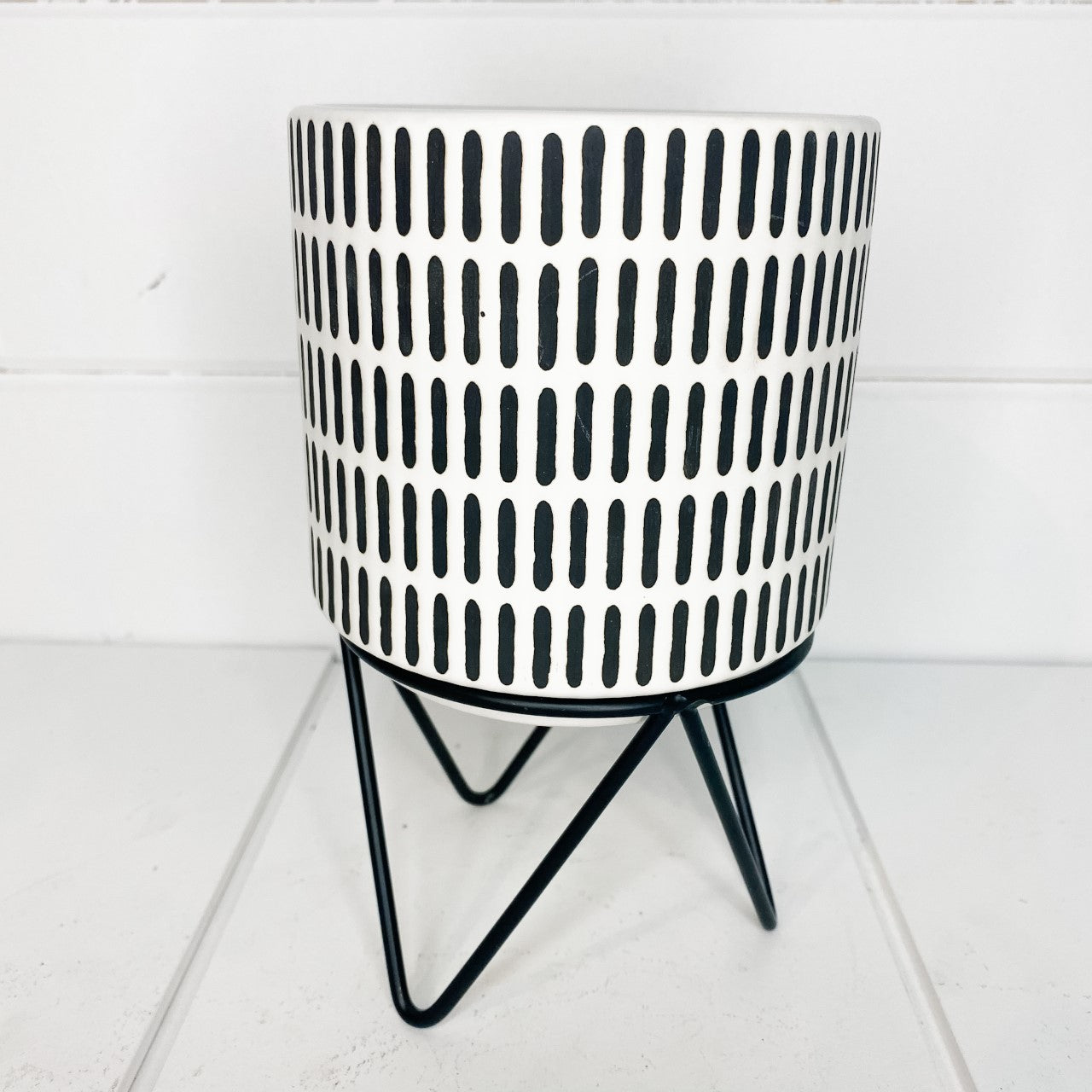 Contemporary ceramic planter on metal stand - Two Sizes