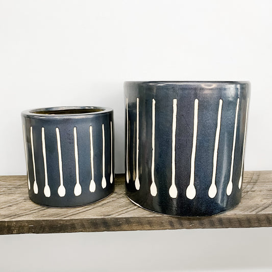 Gunmetal Metallic Pot - Two Sizes