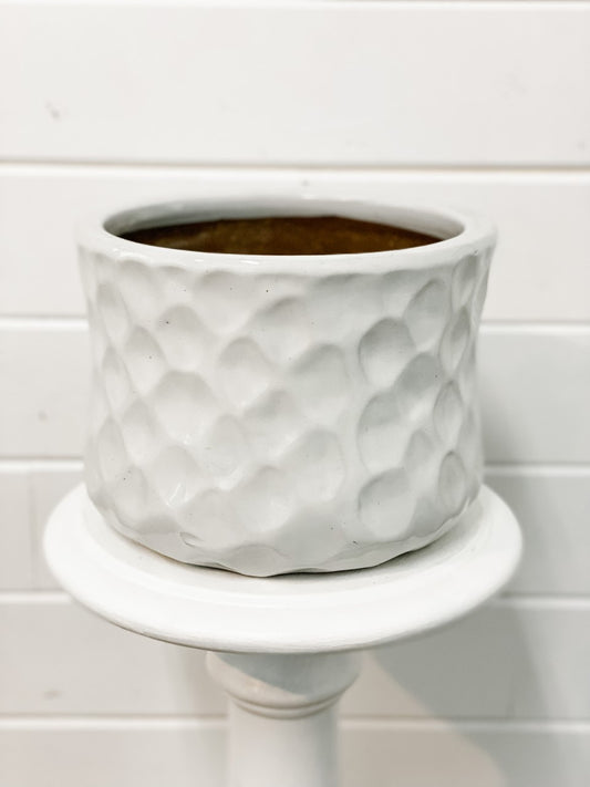Off White Low Dimpled Belly Pot