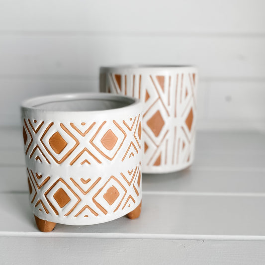 White/Terracotta Design Footed Ceramic Pot