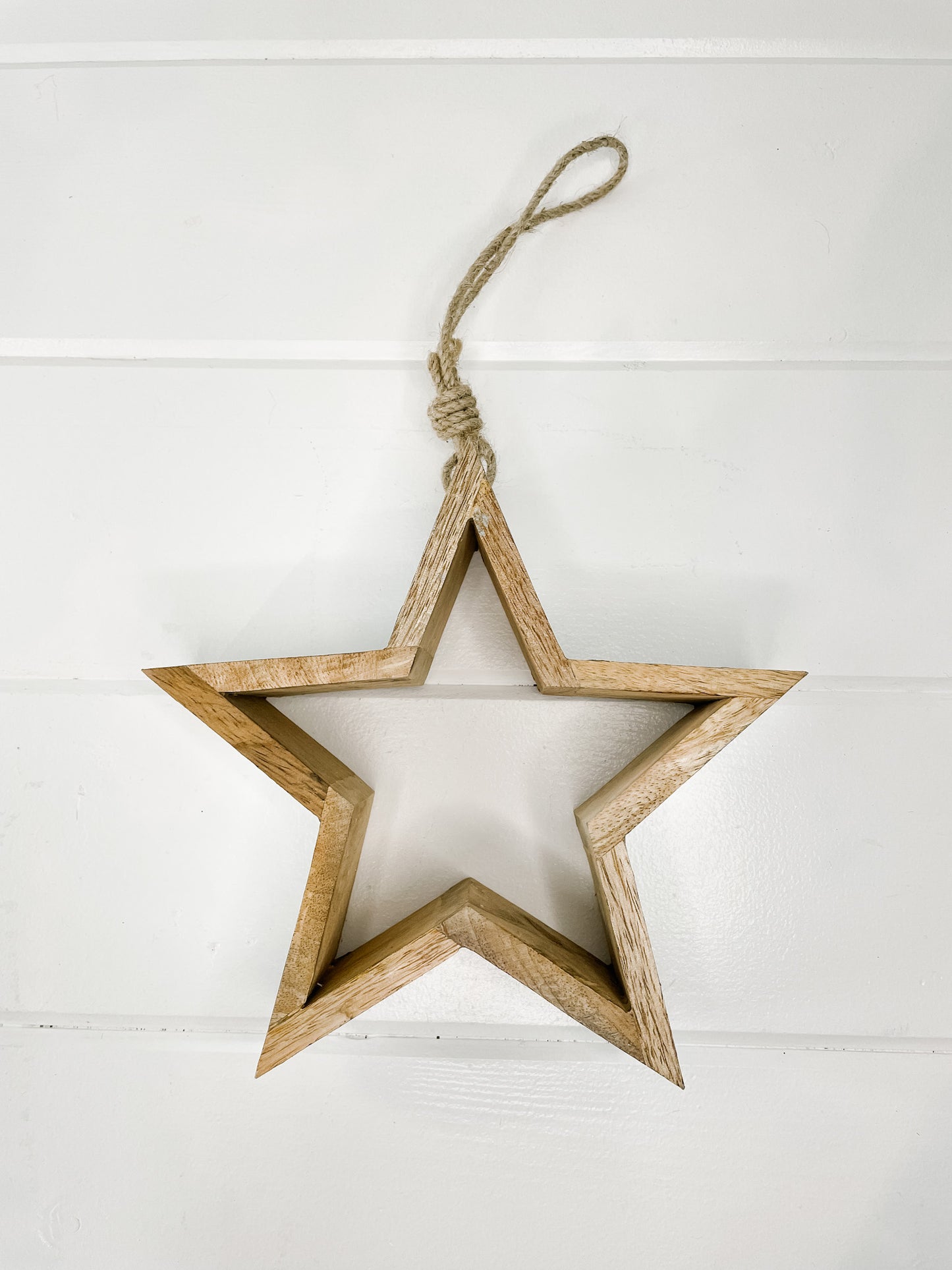 Wooden Hanging Star w/ Tinsel Rim
